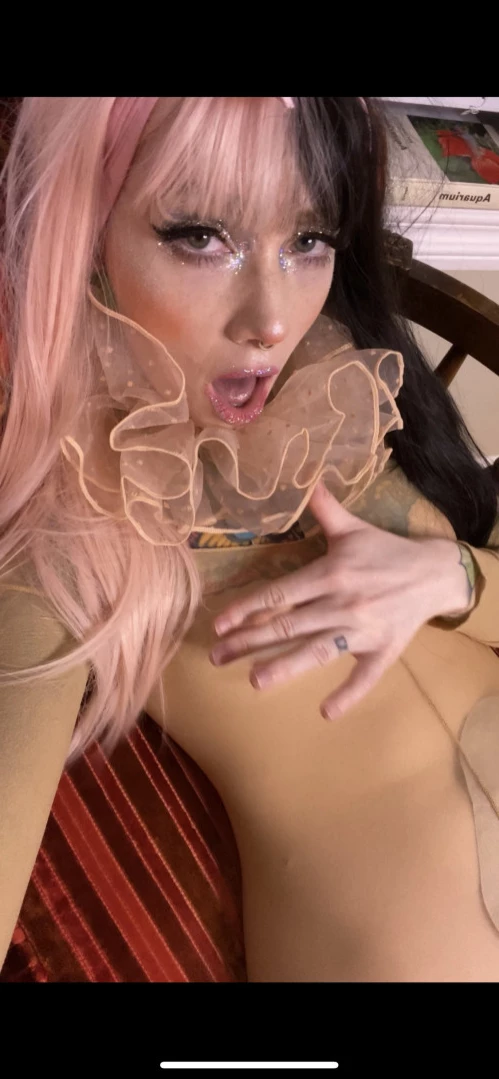 𝓈𝓂𝒶𝓁𝓁 𝓉𝒾𝓉𝓉𝓎 𝕘𝕠𝕥𝕙 𝕘𝕚𝕣𝕝𝕗𝕣𝕚𝕖𝕟𝕕 🦇 [ matildassecret ] Onlyfans leaked photo 12057852 on Hotleaks.tv