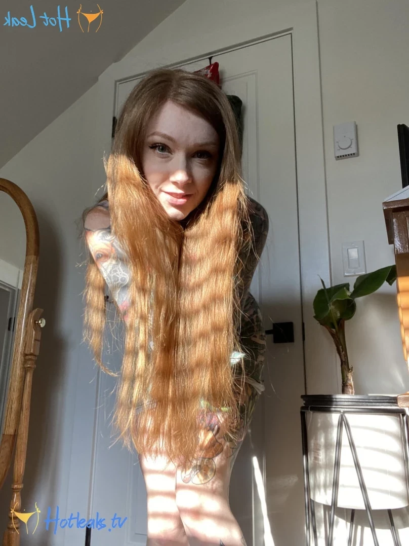 𝓈𝓂𝒶𝓁𝓁 𝓉𝒾𝓉𝓉𝓎 𝕘𝕠𝕥𝕙 𝕘𝕚𝕣𝕝𝕗𝕣𝕚𝕖𝕟𝕕 🦇 [ matildassecret ] Onlyfans leaked photo 13177041 on Hotleaks.tv