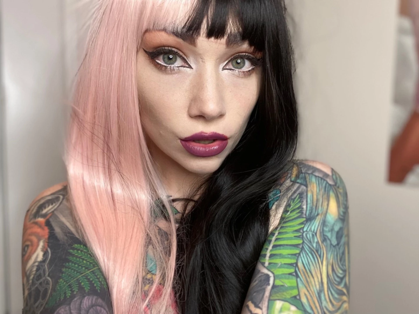 𝓈𝓂𝒶𝓁𝓁 𝓉𝒾𝓉𝓉𝓎 𝕘𝕠𝕥𝕙 𝕘𝕚𝕣𝕝𝕗𝕣𝕚𝕖𝕟𝕕 🦇 [ matildassecret ] Onlyfans leaked photo 13177414 on Hotleaks.tv