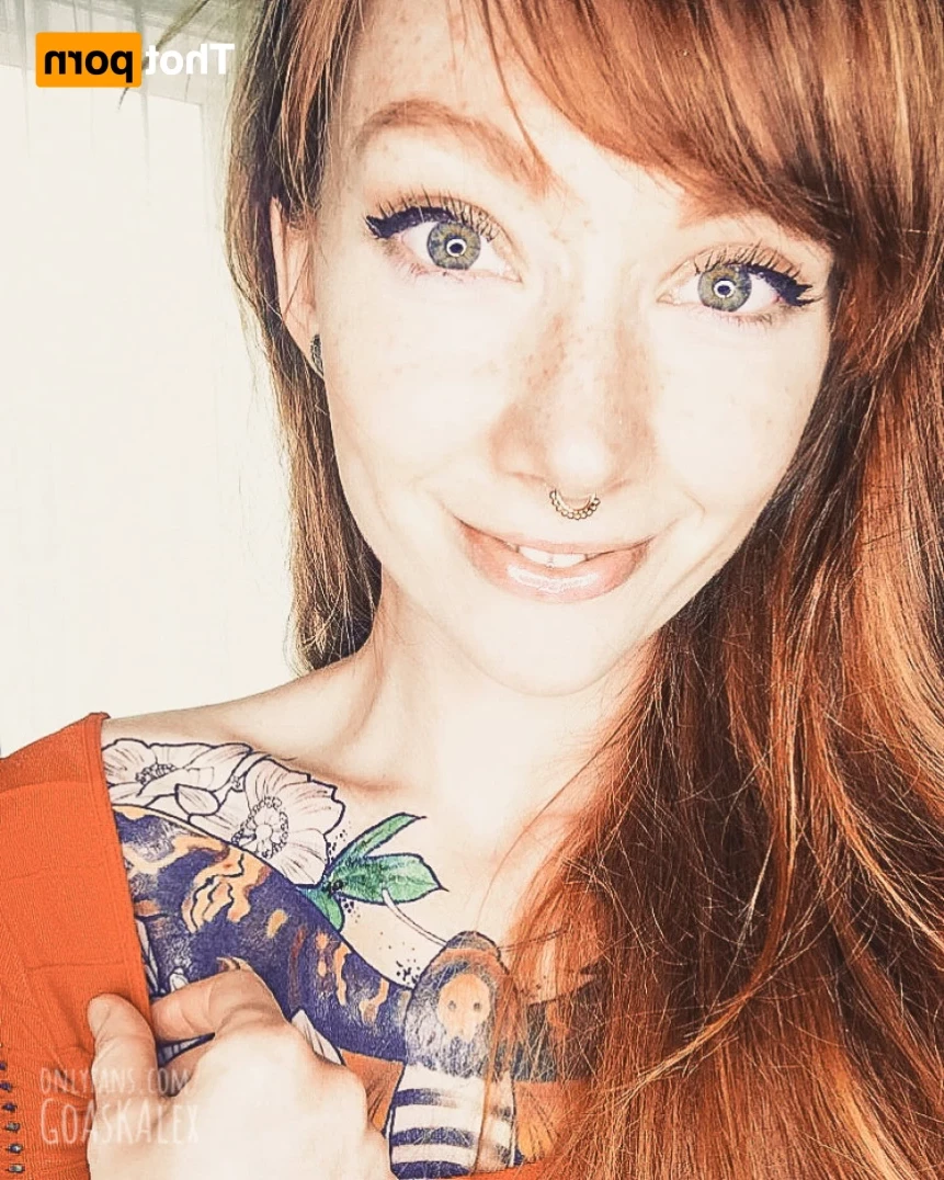 𝓈𝓂𝒶𝓁𝓁 𝓉𝒾𝓉𝓉𝓎 𝕘𝕠𝕥𝕙 𝕘𝕚𝕣𝕝𝕗𝕣𝕚𝕖𝕟𝕕 🦇 [ matildassecret ] Onlyfans leaked photo 13812803 on Hotleaks.tv