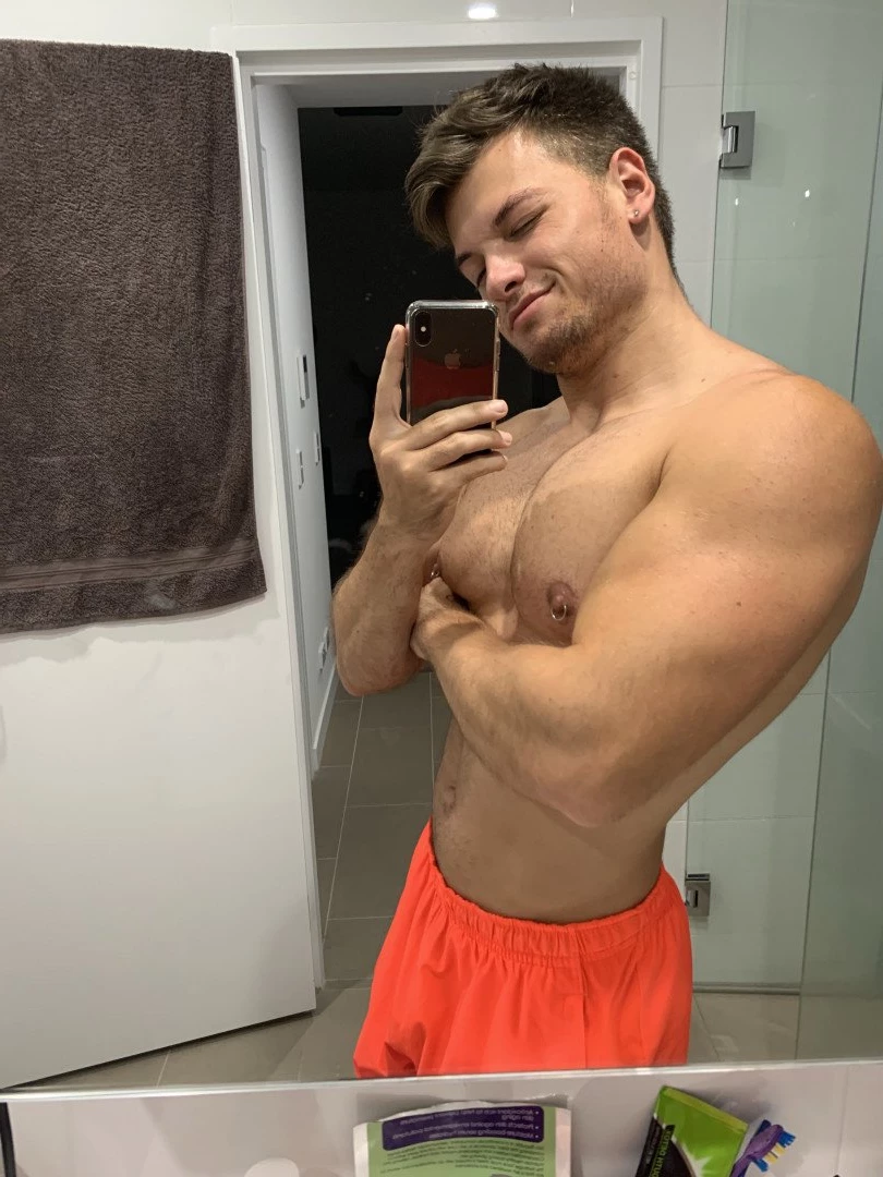 Max Small [ maxsmall ] Onlyfans leaked photo 3081109 on Hotleaks.tv