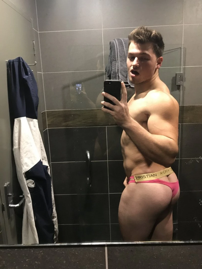 Max Small [ maxsmall ] Onlyfans leaked photo 3081531 on Hotleaks.tv