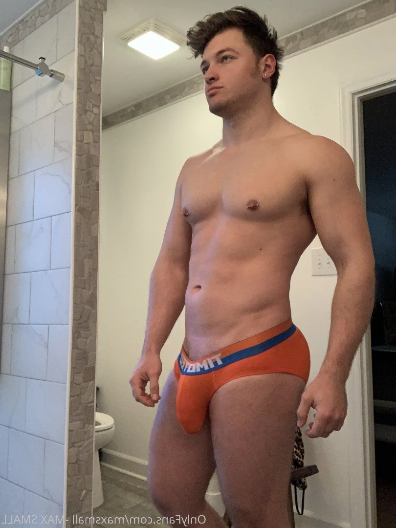 Max Small [ maxsmall ] Onlyfans leaked photo 3081544 on Hotleaks.tv
