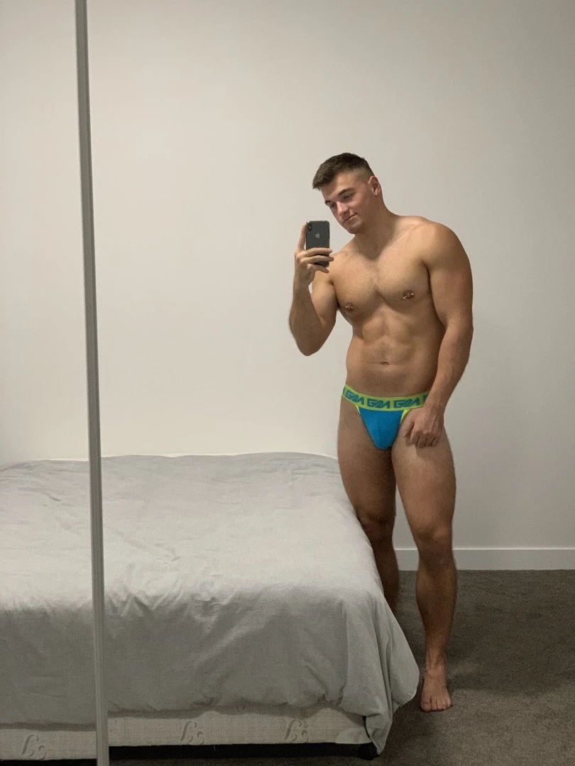 Max Small [ maxsmall ] Onlyfans leaked photo 3081757 on Hotleaks.tv