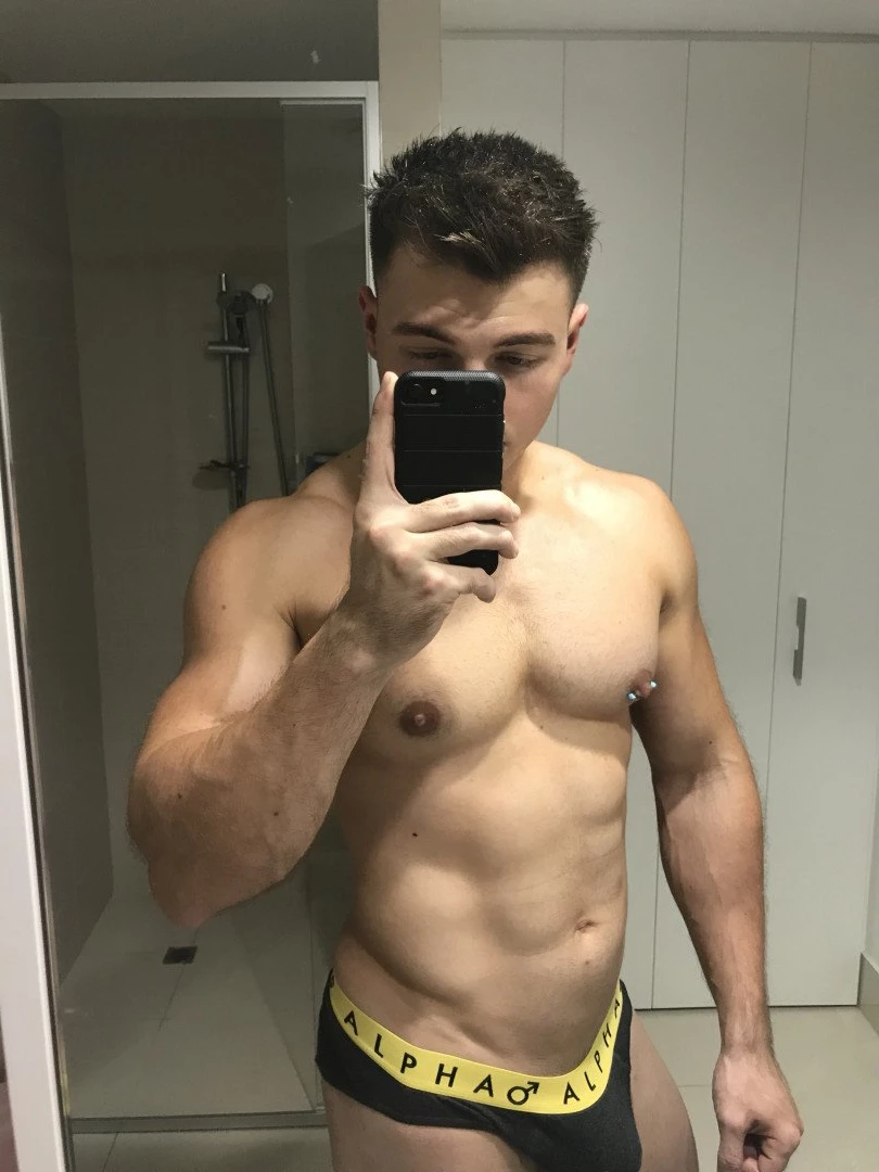 Max Small [ maxsmall ] Onlyfans leaked photo 3081849 on Hotleaks.tv