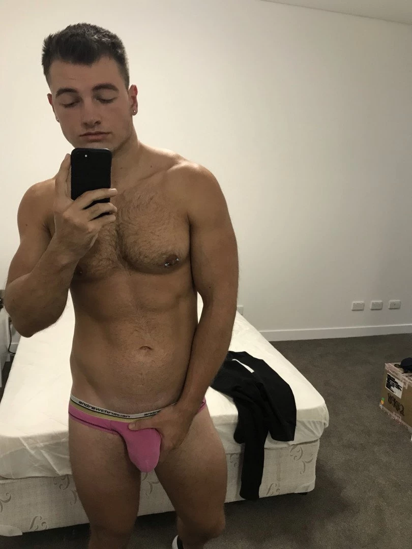 Max Small [ maxsmall ] Onlyfans leaked photo 3084998 on Hotleaks.tv