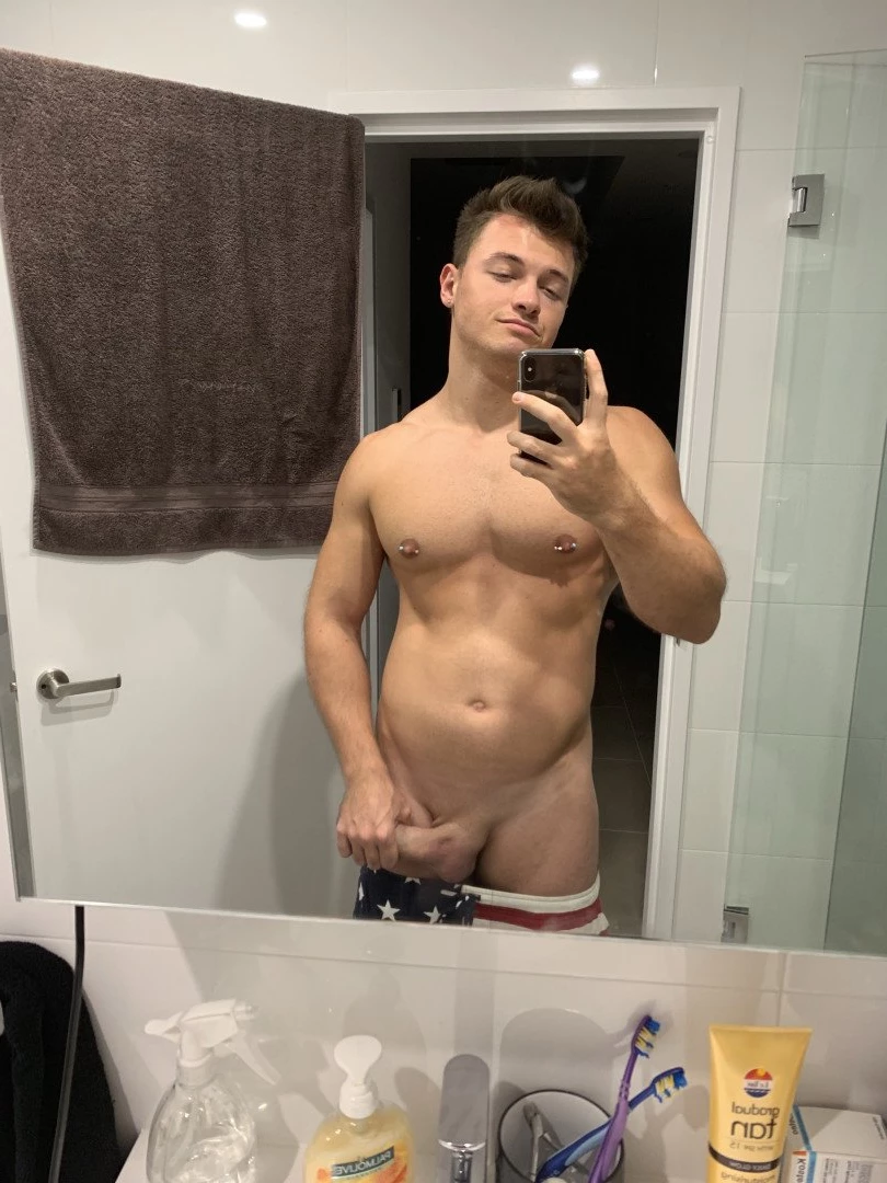 Max Small [ maxsmall ] Onlyfans leaked photo 3087584 on Hotleaks.tv