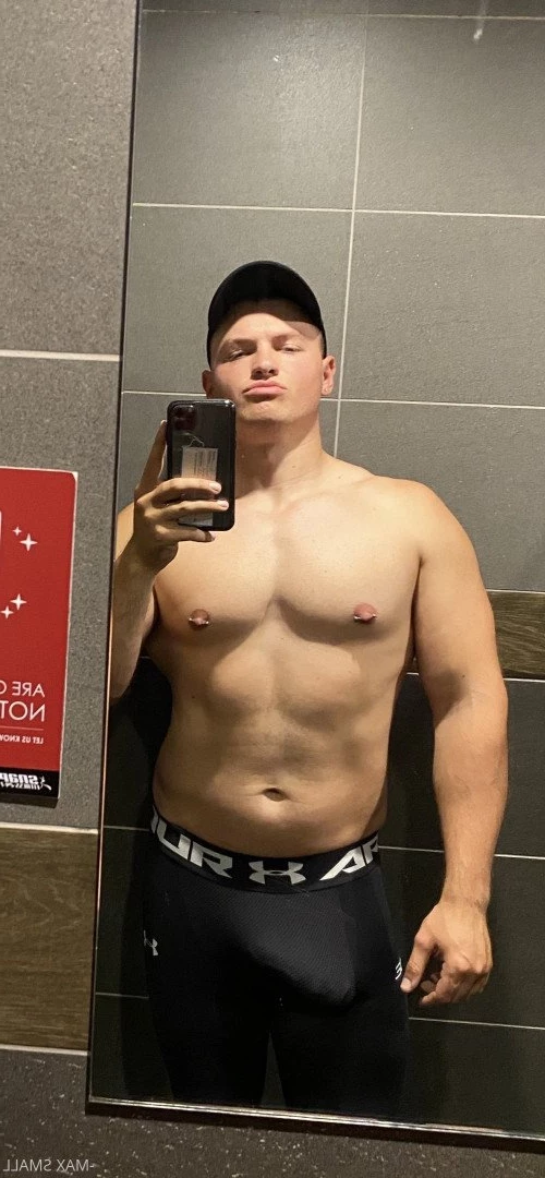 Max Small [ maxsmall ] Onlyfans leaked photo 3089322 on Hotleaks.tv