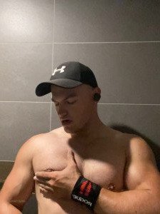 Max Small [ maxsmall ] Onlyfans leaked video 4261122 on Hotleaks.tv