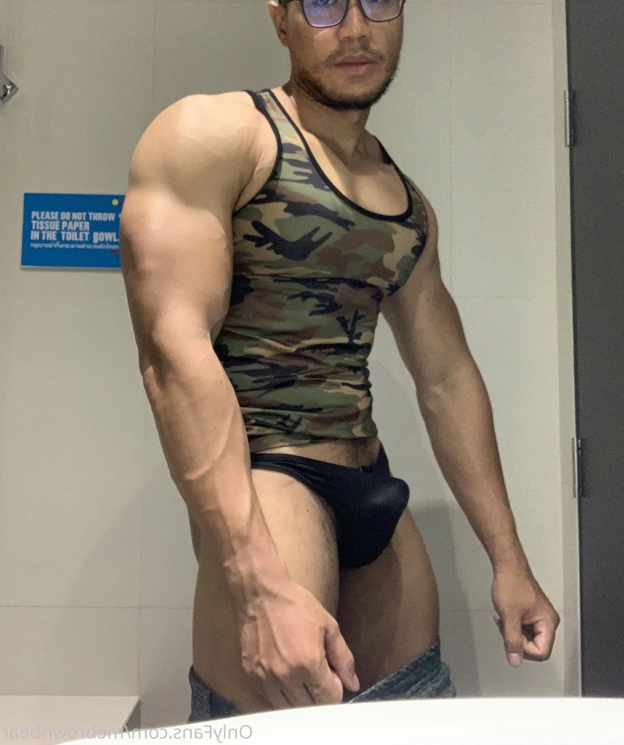 Brownbear [ mebrownbear ] Onlyfans leaked photo 2994327 on Hotleaks.tv