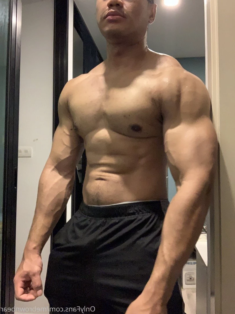 Brownbear [ mebrownbear ] Onlyfans leaked photo 2994524 on Hotleaks.tv