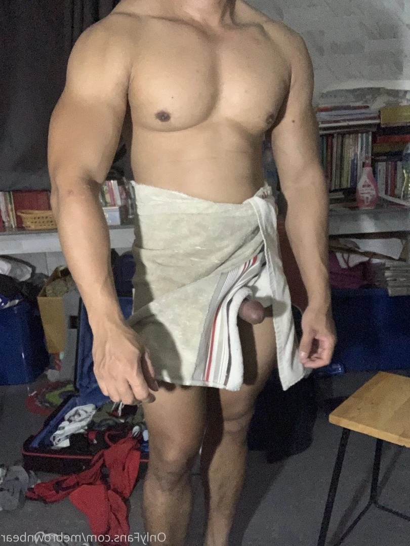 Brownbear [ mebrownbear ] Onlyfans leaked photo 2995342 on Hotleaks.tv