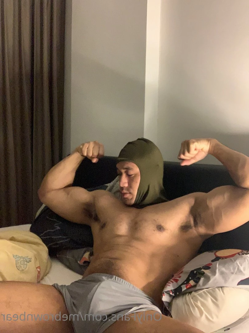 Brownbear [ mebrownbear ] Onlyfans leaked photo 2998040 on Hotleaks.tv