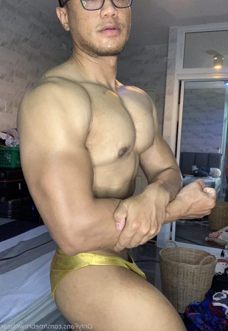 Brownbear [ mebrownbear ] Onlyfans leaked photo 2998783 on Hotleaks.tv