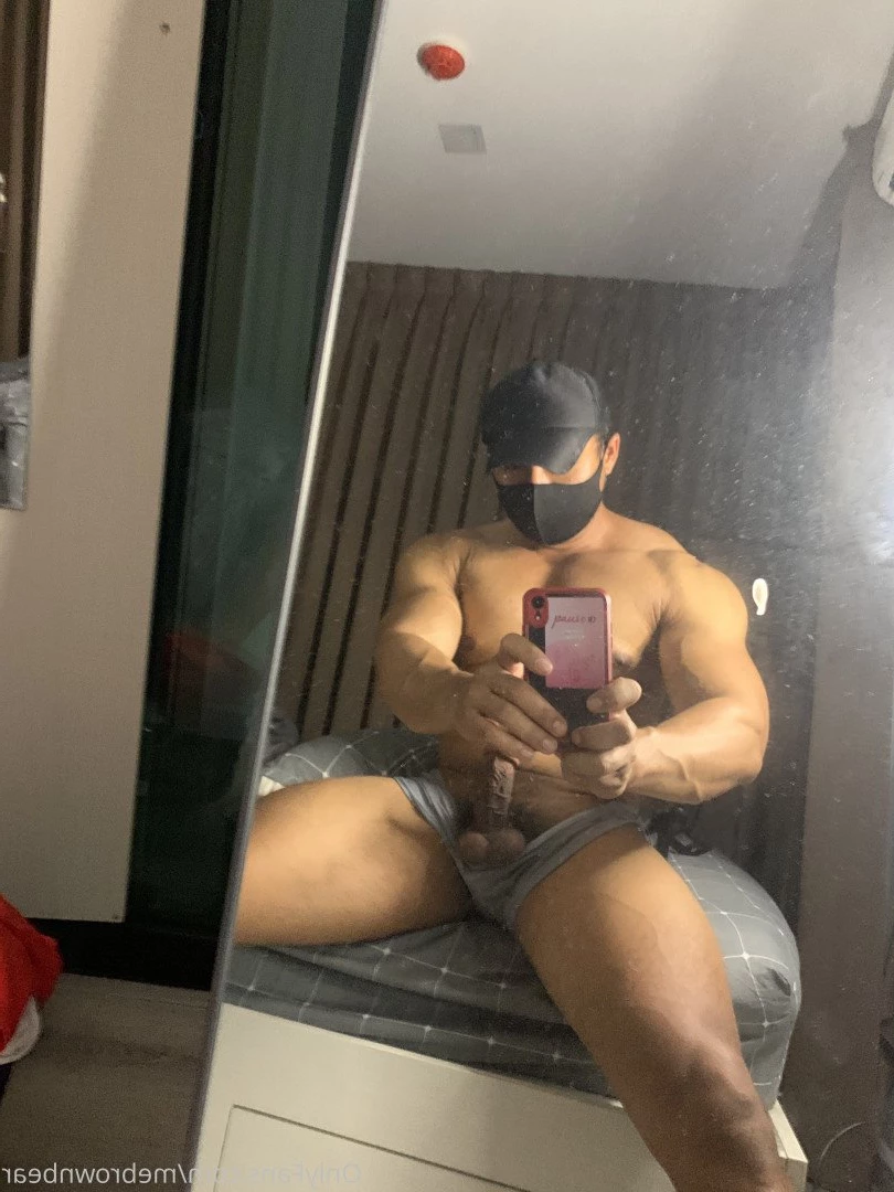 Brownbear [ mebrownbear ] Onlyfans leaked photo 2999474 on Hotleaks.tv