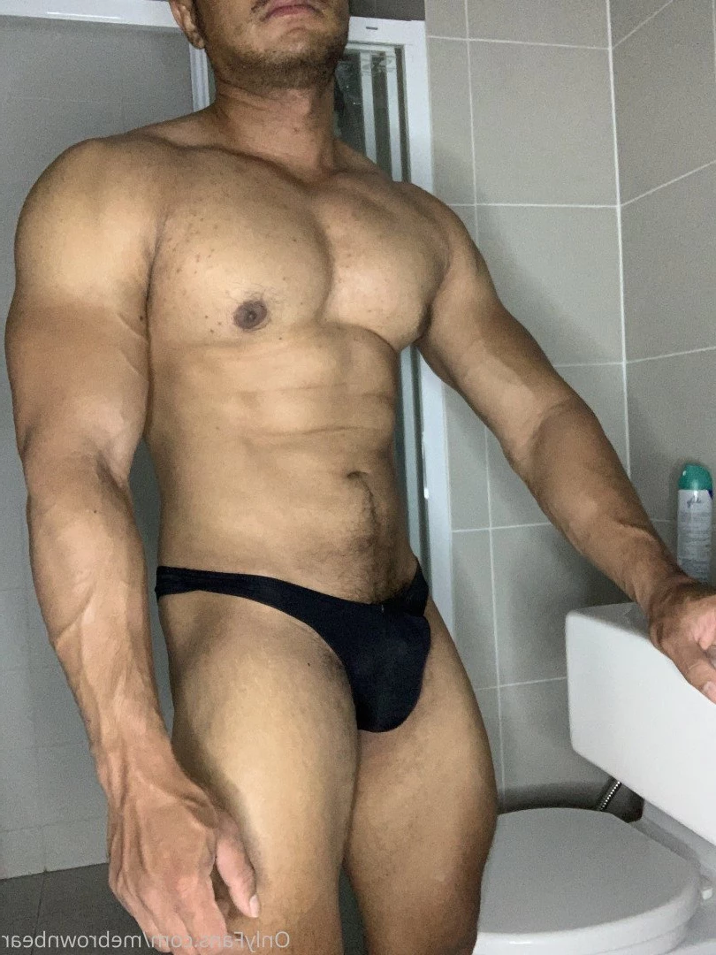 Brownbear [ mebrownbear ] Onlyfans leaked photo 2999514 on Hotleaks.tv