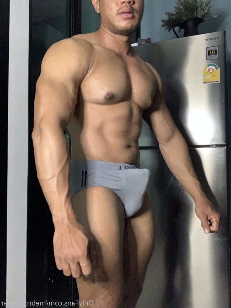 Brownbear [ mebrownbear ] Onlyfans leaked photo 2999994 on Hotleaks.tv