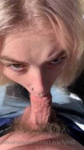 4273428