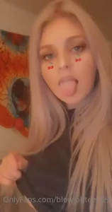 10612798