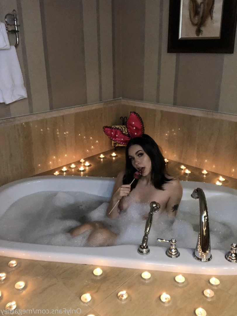 Riley Megalomaniac [ megariley ] Onlyfans leaked photo 3035455 on Hotleaks.tv