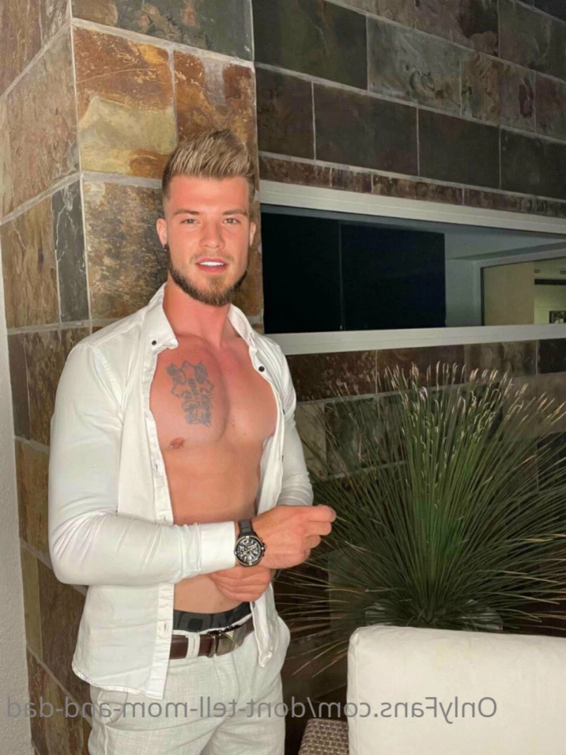 NAUGHTY SIBLINGS 😈💦 [ dont-tell-mom-and-dad ] Onlyfans leaked photo 13827151 on Hotleaks.tv