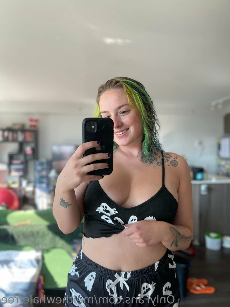 Mel💀 [ melthewhalefree ] Onlyfans leaked photo 5962275 on Hotleaks.tv