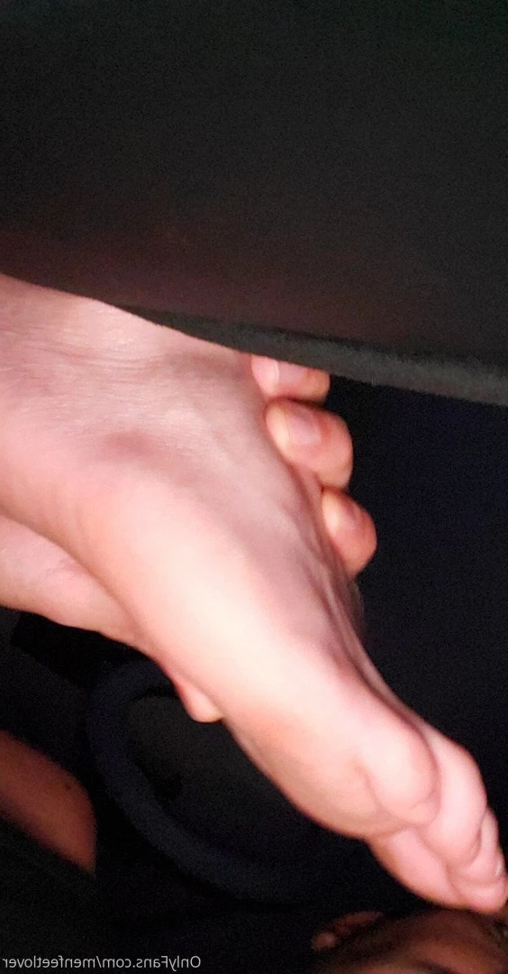 menfeetlover Onlyfans leaked photo 3065523 on Hotleaks.tv