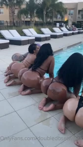 DoubleDoseTwins [ doubledosetwinsxxx ] Onlyfans leaked video 11906562 on Hotleaks.tv