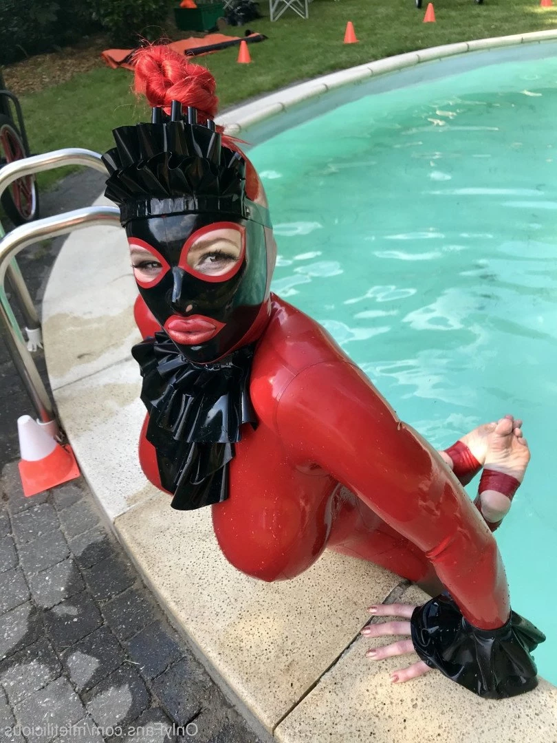 Miss Fetilicious [ mfetilicious ] Onlyfans leaked photo 3057970 on Hotleaks.tv