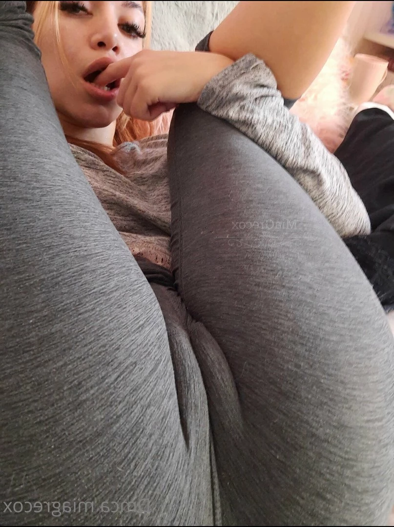 Sexting now?  👈😚 [ miagrecox ] Onlyfans leaked photo 2928905 on Hotleaks.tv