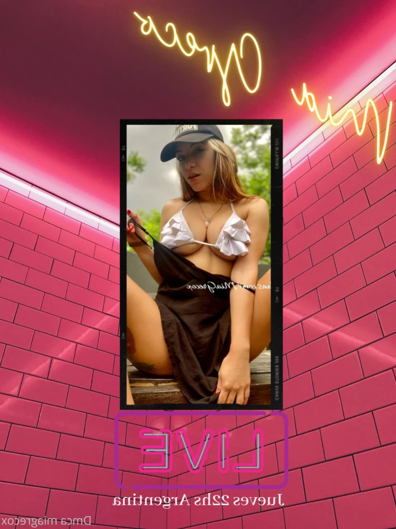 Sexting now?  👈😚 [ miagrecox ] Onlyfans leaked photo 13164150 on Hotleaks.tv