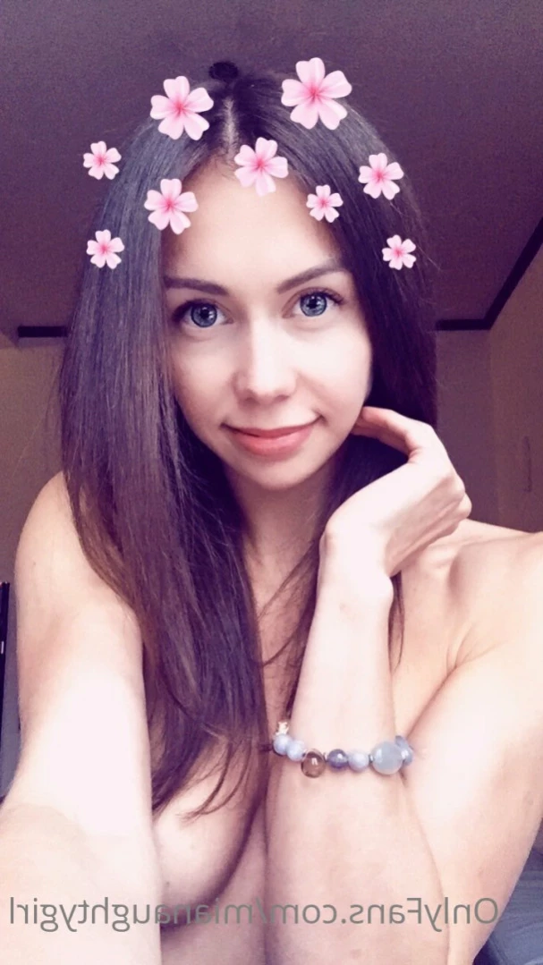 Mia💕 [ mianaughtygirl ] Onlyfans leaked photo 15519820 on Hotleaks.tv