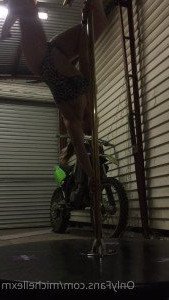 Michelle muscle worship FREE [ michellexm ] Onlyfans leaked video 4327608 on Hotleaks.tv
