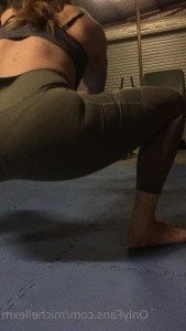 Michelle muscle worship FREE [ michellexm ] Onlyfans leaked video 4328086 on Hotleaks.tv