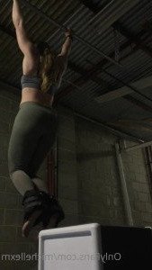 Michelle muscle worship FREE [ michellexm ] Onlyfans leaked video 4328593 on Hotleaks.tv