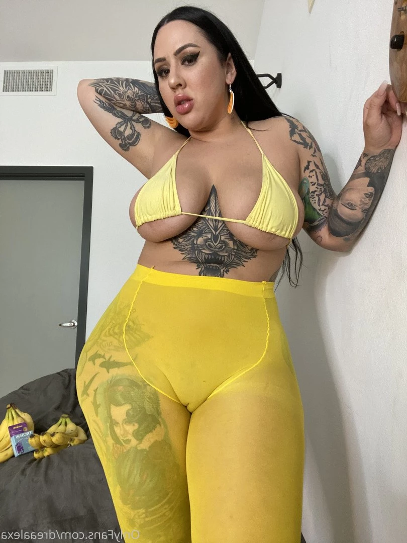 SEXTiNG STEPMOM🎧💬 [ dreaalexa ] Onlyfans leaked photo 331758 on Hotleaks.tv