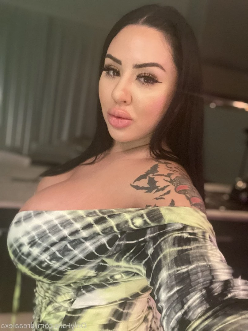SEXTiNG STEPMOM🎧💬 [ dreaalexa ] Onlyfans leaked photo 331822 on Hotleaks.tv