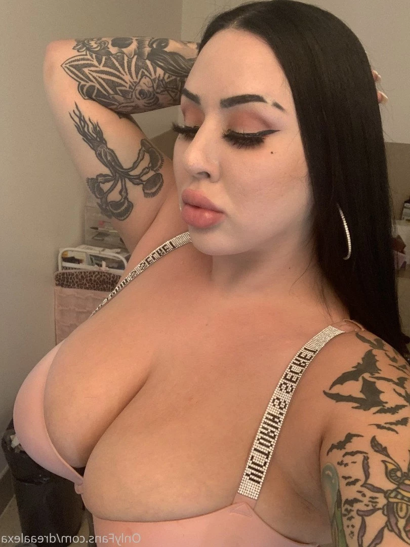 SEXTiNG STEPMOM🎧💬 [ dreaalexa ] Onlyfans leaked photo 331894 on Hotleaks.tv