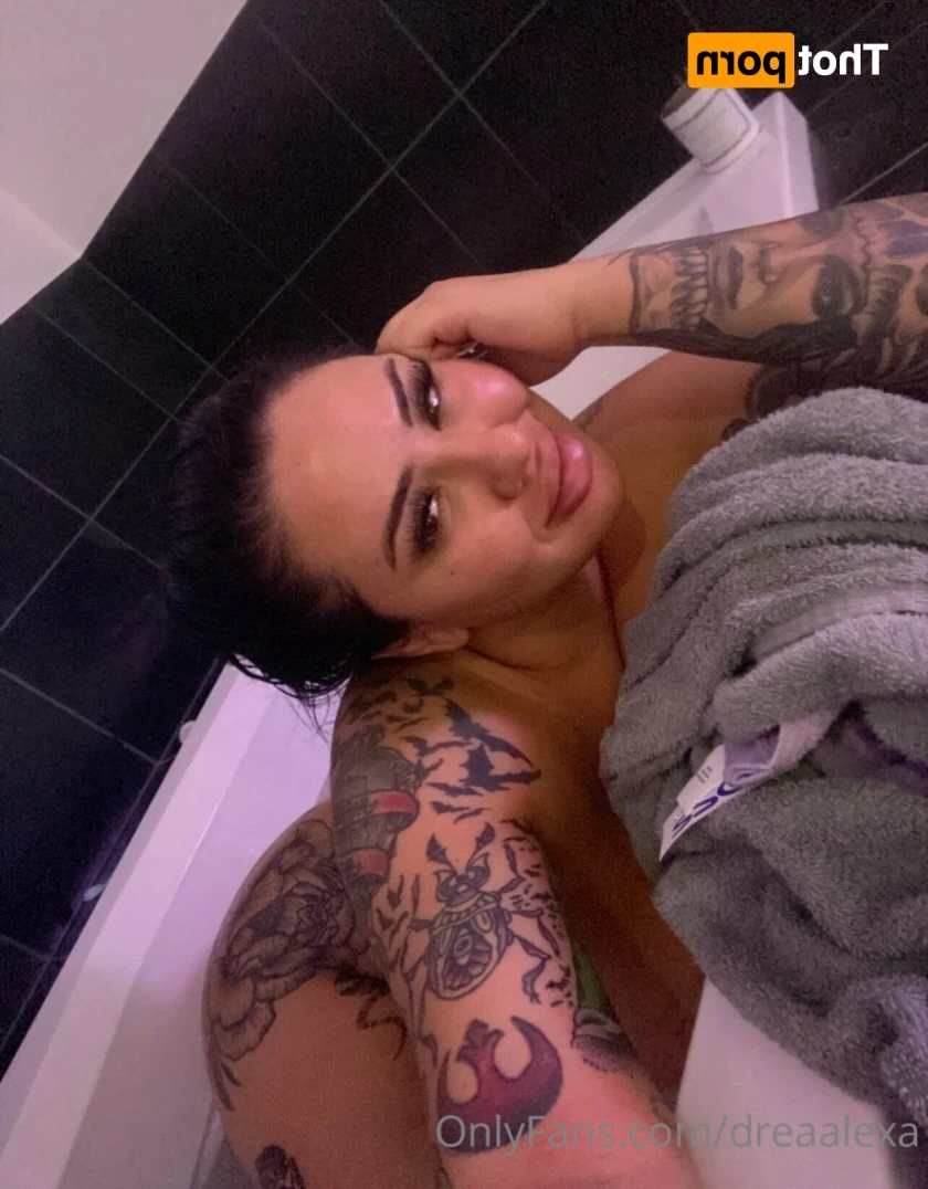 SEXTiNG STEPMOM🎧💬 [ dreaalexa ] Onlyfans leaked photo 10917383 on Hotleaks.tv