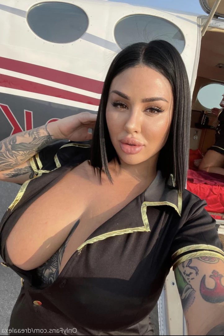 SEXTiNG STEPMOM🎧💬 [ dreaalexa ] Onlyfans leaked photo 10959556 on Hotleaks.tv