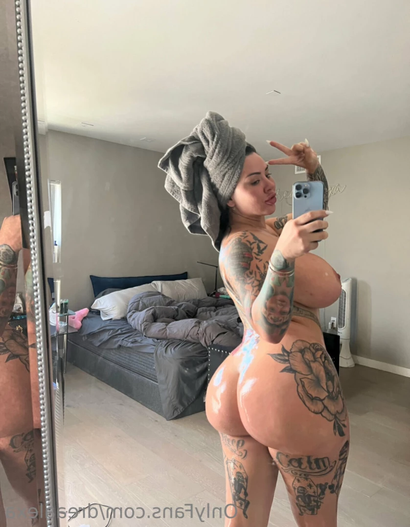 SEXTiNG STEPMOM🎧💬 [ dreaalexa ] Onlyfans leaked photo 12446714 on Hotleaks.tv