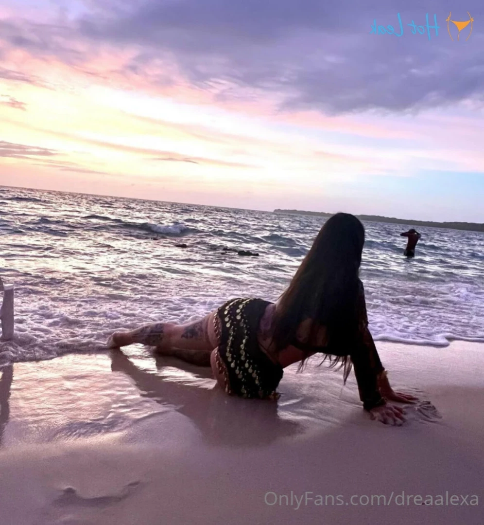 SEXTiNG STEPMOM🎧💬 [ dreaalexa ] Onlyfans leaked photo 12453033 on Hotleaks.tv