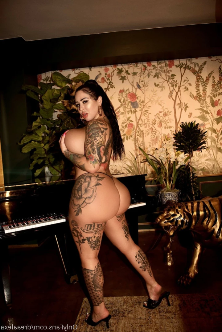 SEXTiNG STEPMOM🎧💬 [ dreaalexa ] Onlyfans leaked photo 14115431 on Hotleaks.tv