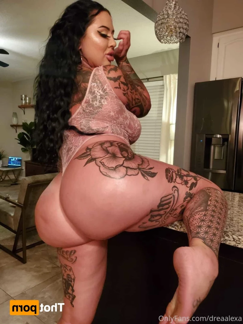 SEXTiNG STEPMOM🎧💬 [ dreaalexa ] Onlyfans leaked photo 14149024 on Hotleaks.tv