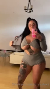 SEXTiNG STEPMOM🎧💬 [ dreaalexa ] Onlyfans leaked video 14785568 on Hotleaks.tv