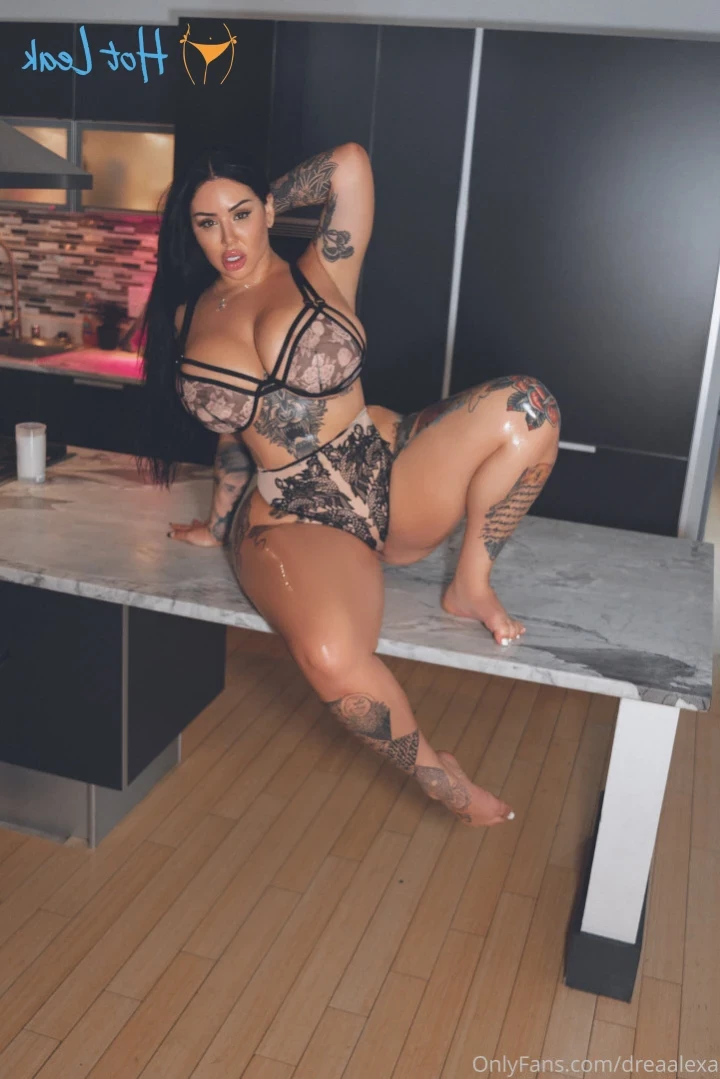 SEXTiNG STEPMOM🎧💬 [ dreaalexa ] Onlyfans leaked photo 14878714 on Hotleaks.tv