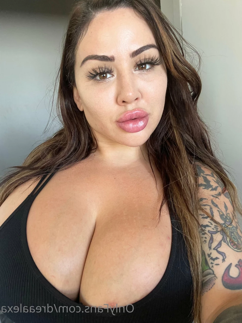 SEXTiNG STEPMOM🎧💬 [ dreaalexa ] Onlyfans leaked photo 15688924 on Hotleaks.tv