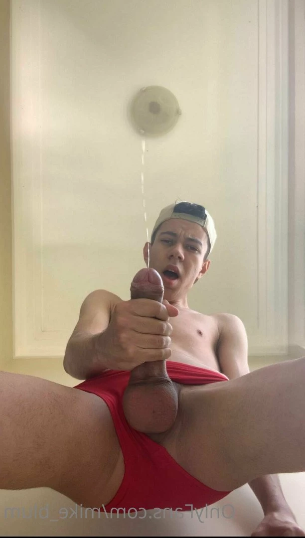 MIKE BLUM TOP 0.9% on the world😱 [ mike_blum ] Onlyfans leaked photo 3063115 on Hotleaks.tv