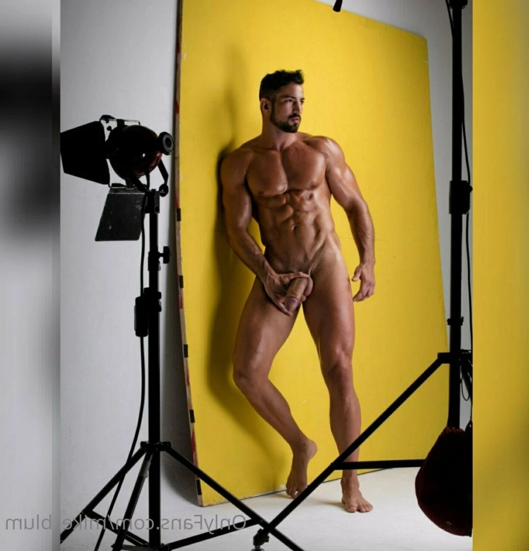 MIKE BLUM TOP 0.9% on the world😱 [ mike_blum ] Onlyfans leaked photo 3063397 on Hotleaks.tv