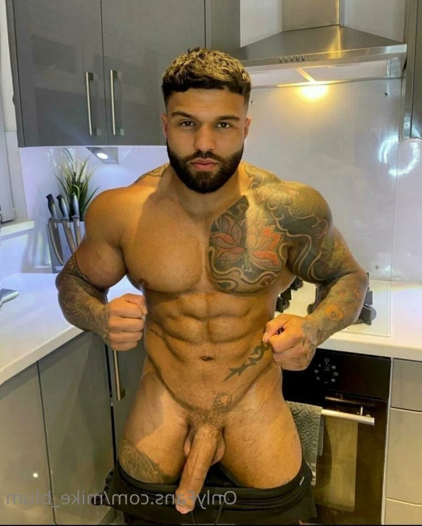 MIKE BLUM TOP 0.9% on the world😱 [ mike_blum ] Onlyfans leaked photo 3064511 on Hotleaks.tv